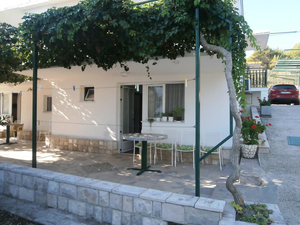 Apartments Zovko Drače Exterior foto